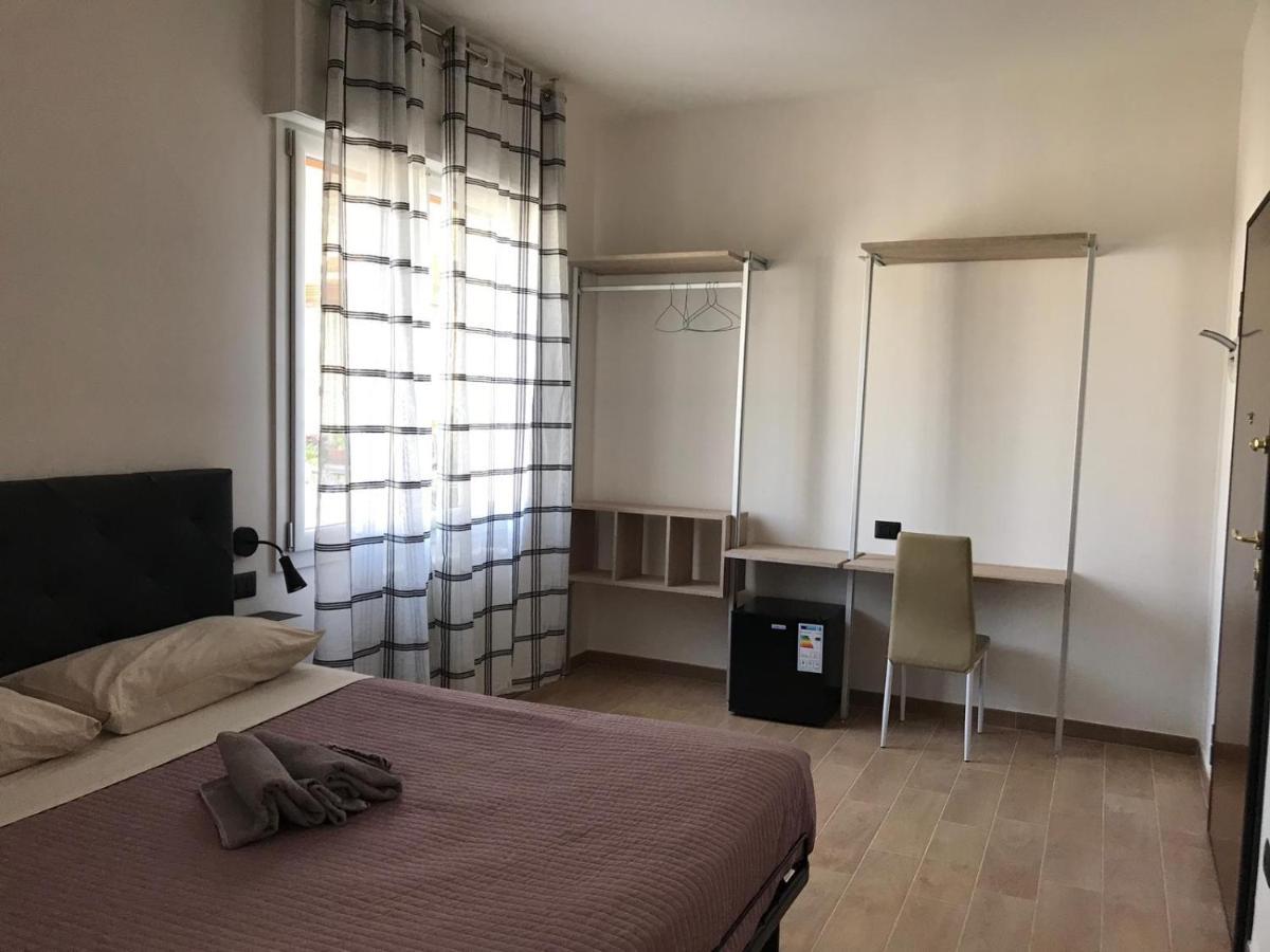 Riva Reno 4 Rooms Болонья Екстер'єр фото