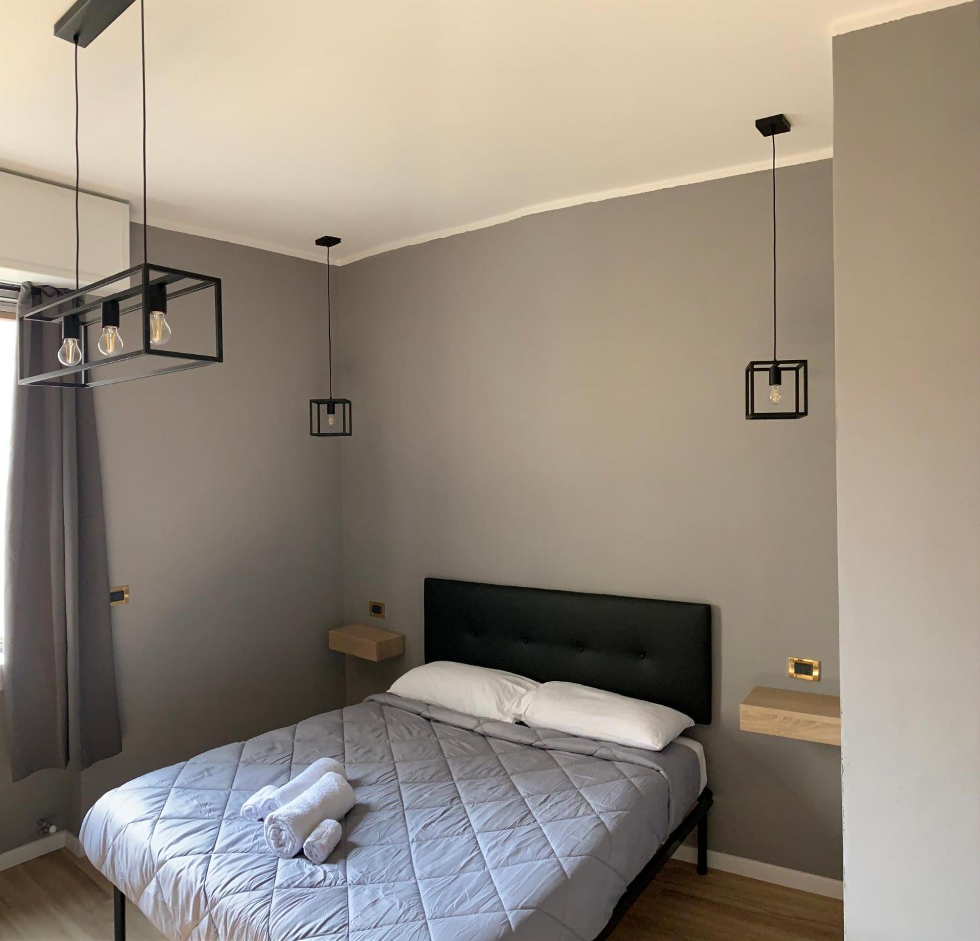 Riva Reno 4 Rooms Болонья Екстер'єр фото